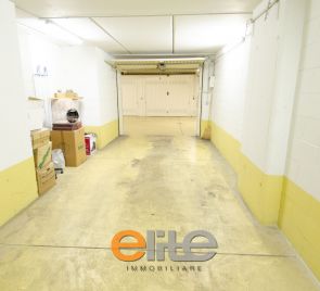 box doppio in lunghezza - zona indipendenza.