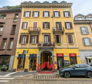 Trilocale arredato in quadronno - crocetta.